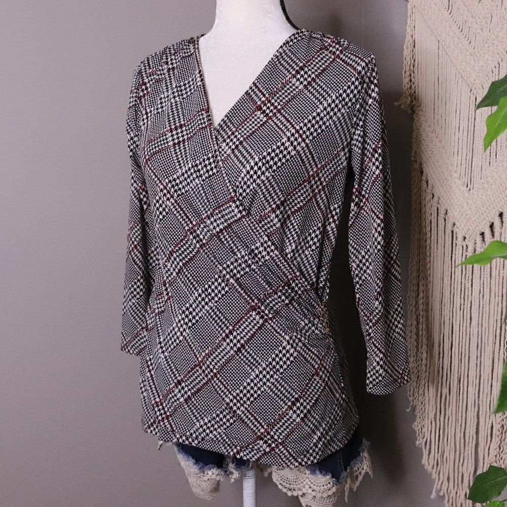 ‎Charter Club | Stretch Knit Printed Wrap Top Small